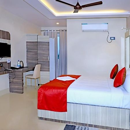 Tampara Resort Chatrapur Bagian luar foto