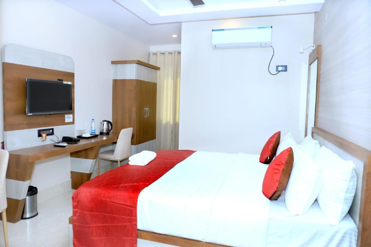 Tampara Resort Chatrapur Bagian luar foto